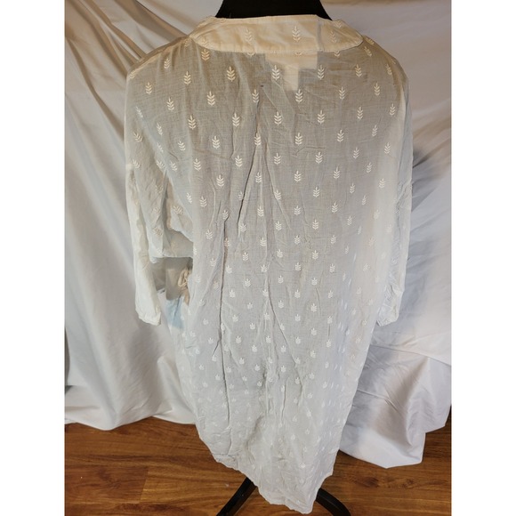 The White Company "Sleep" Sizs M White Embroidered Robe Missing Tie - Picture 3 of 4